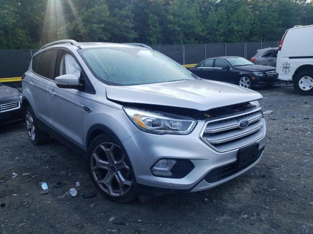 Ford Escape tit (2019)