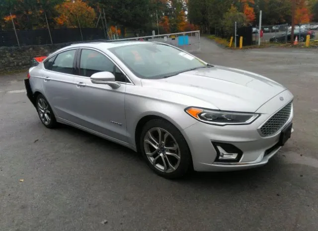 Ford Fusion hybrid (2019)