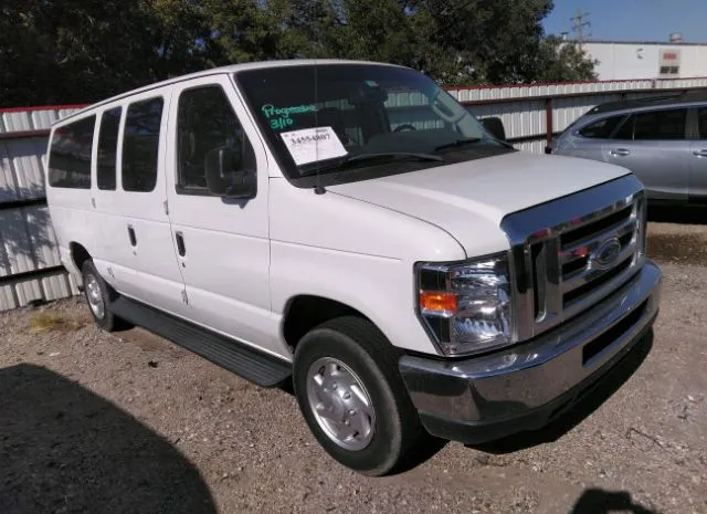 Ford Econoline wagon (2013)