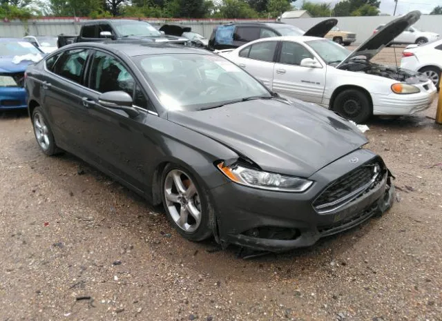 Ford Fusion (2016)