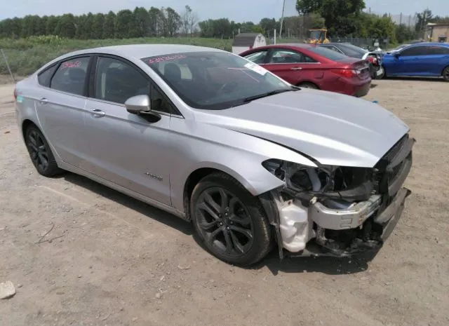 Ford Fusion hybrid (2018)