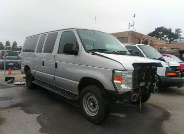 Ford Econoline wagon (2010)