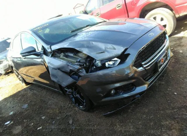 Ford Fusion (2015)