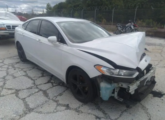 Ford Fusion (2016)