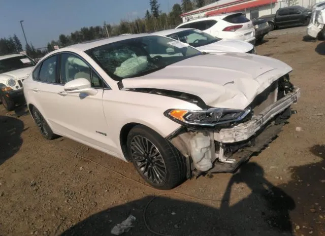 Ford Fusion hybrid (2018)