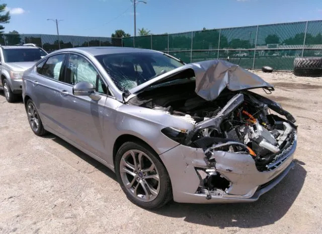 Ford Fusion hybrid (2020)