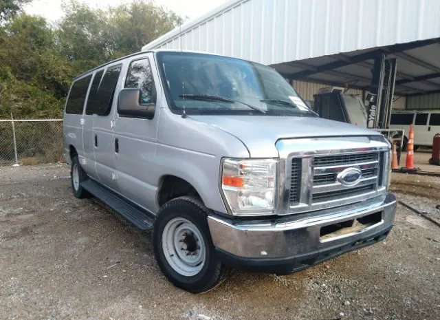 Ford Econoline wagon (2013)