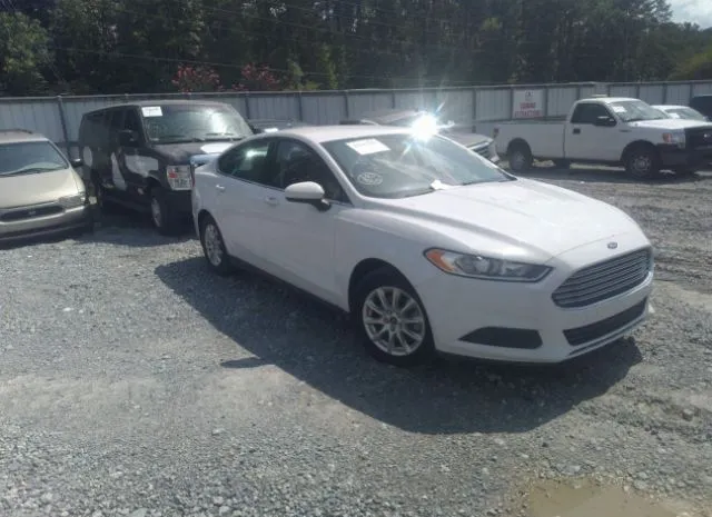 Ford Fusion (2016)