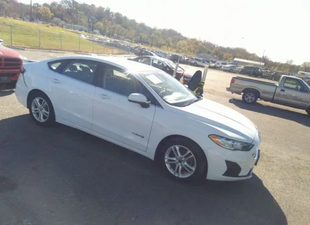 Ford Fusion hybrid (2019)