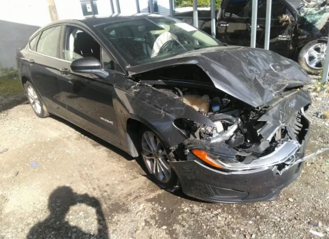Ford Fusion hybrid (2019)