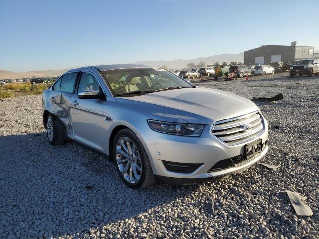 Ford Taurus lim (2015)
