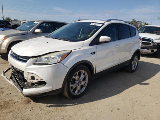 Ford Escape tit (2014)