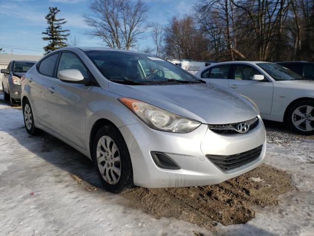 Hyundai Elantra gl (2012)