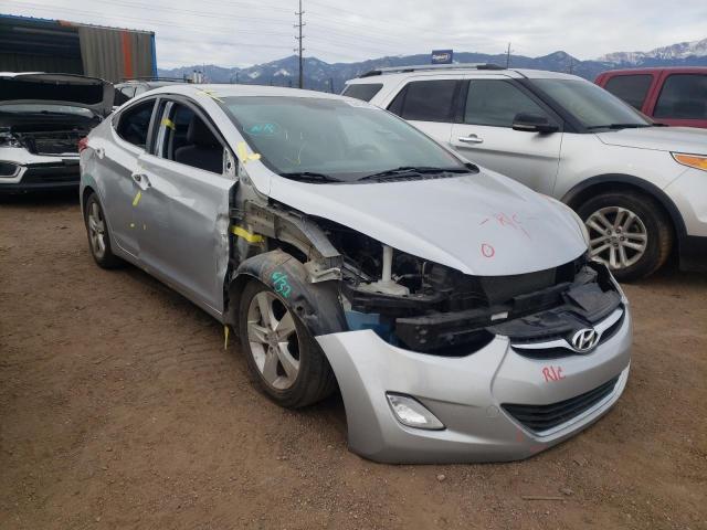 Hyundai Elantra gl (2012)