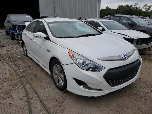 Hyundai Sonata hyb (2015)