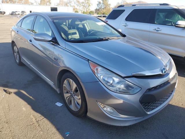 Hyundai Sonata hyb (2015)