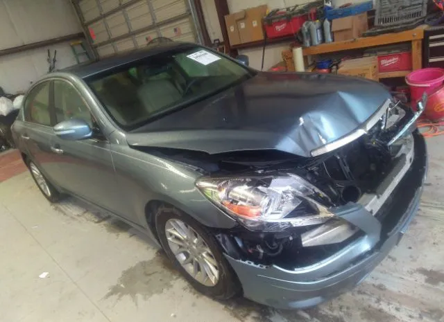 Hyundai Genesis (2010)