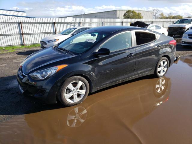 Hyundai Elantra gl (2013)
