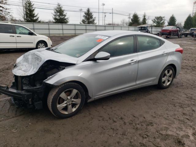 Hyundai Elantra gl (2012)
