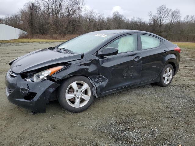 Hyundai Elantra gl (2013)