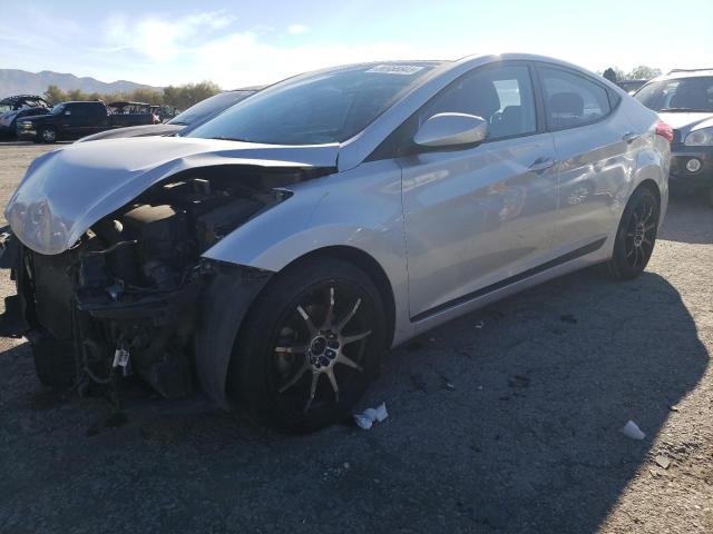 Hyundai Elantra gl (2013)
