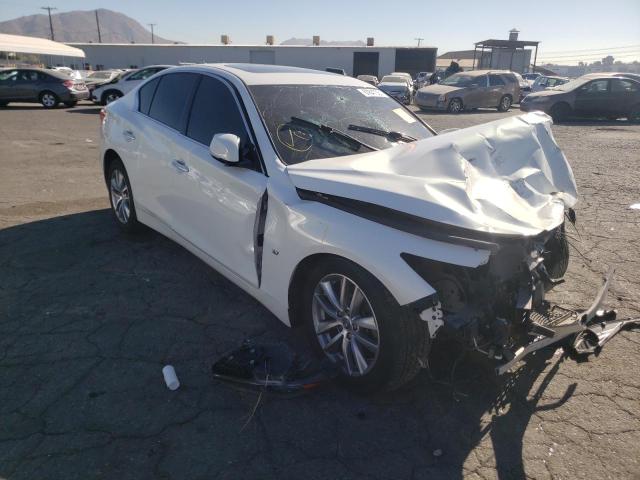 Infiniti Q50 base (2015)