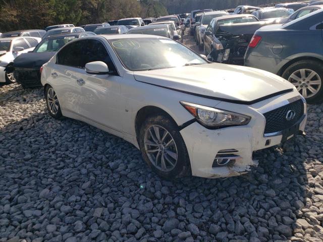 Infiniti Q50 base (2015)