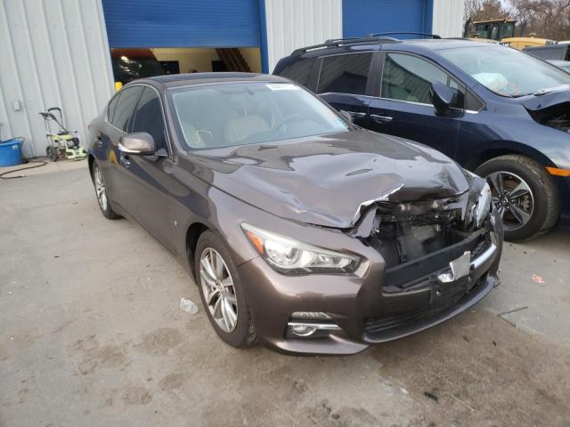 Infiniti Q50 base (2014)