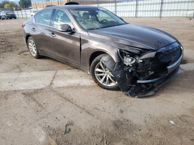 Infiniti Q50 base (2014)