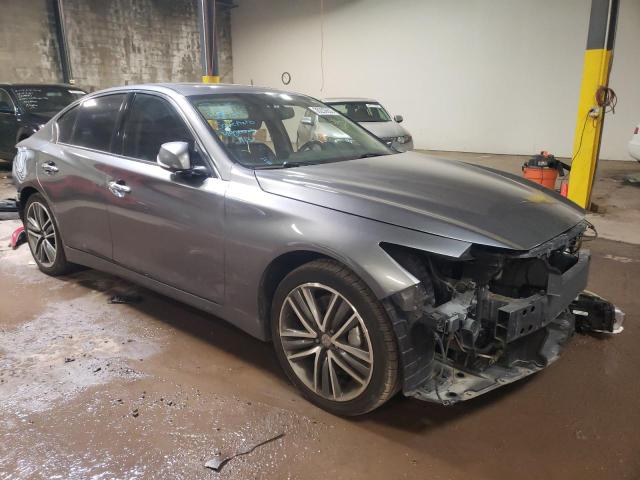 Infiniti Q50 base (2014)