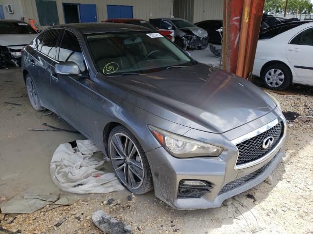 Infiniti Q50 base (2015)