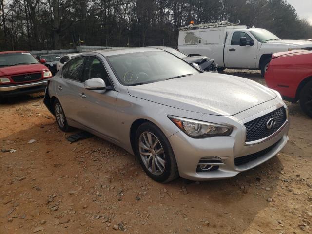 Infiniti Q50 base (2015)