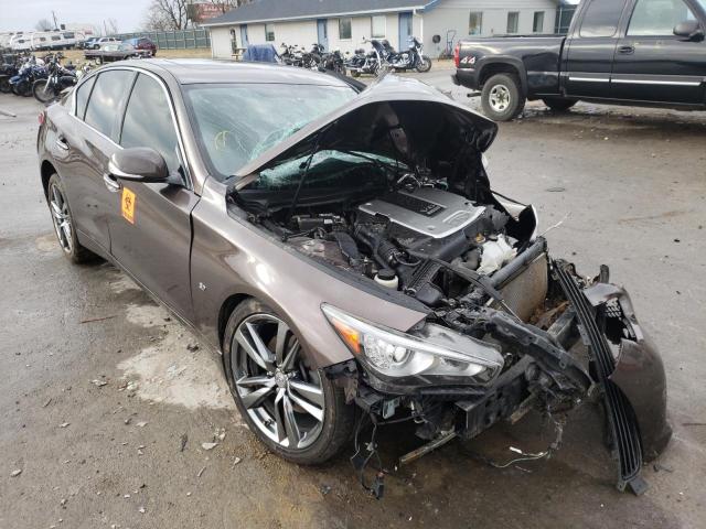 Infiniti Q50 base (2015)