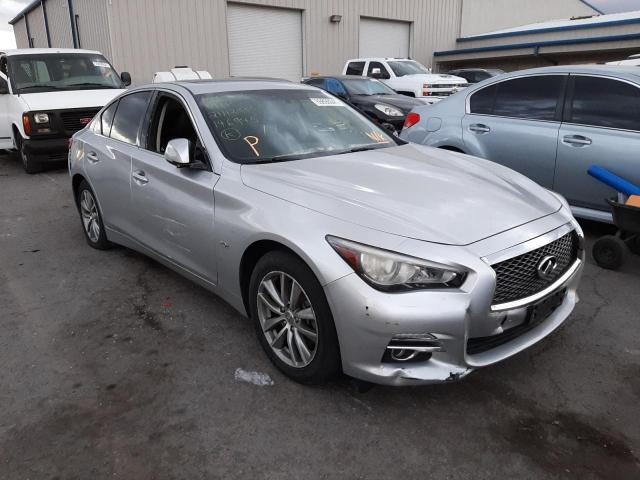 Infiniti Q50 base (2017)
