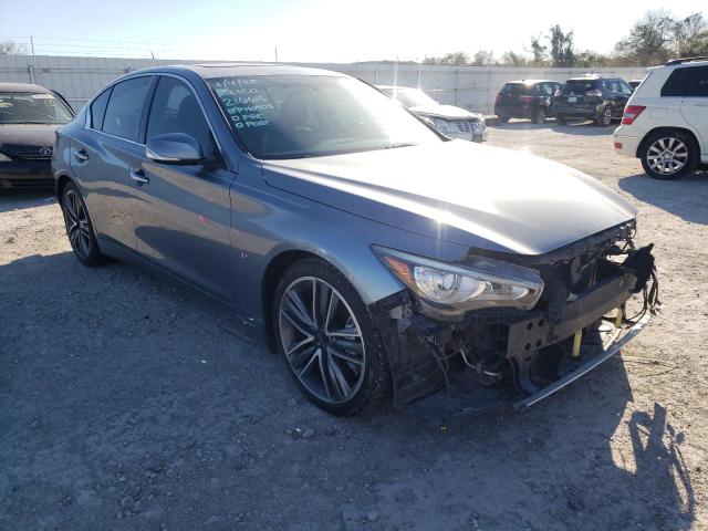 Infiniti Q50 base (2015)