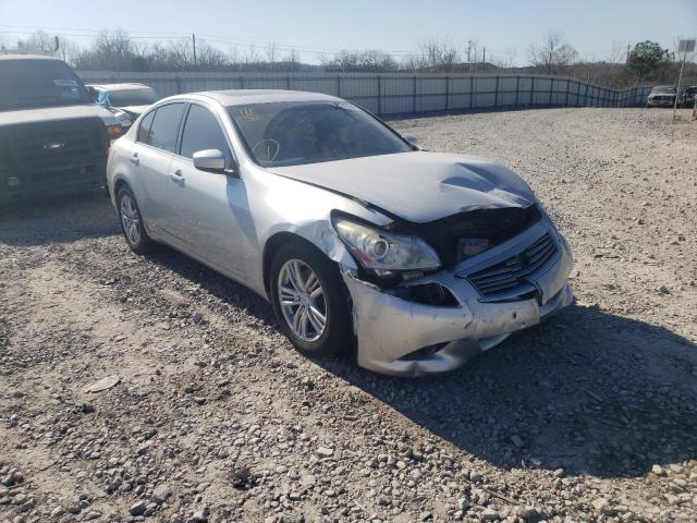 Infiniti G25 base (2012)
