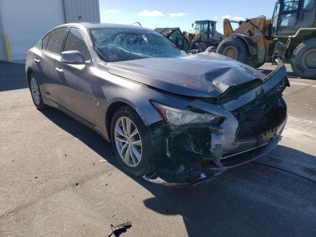 Infiniti Q50 base (2014)