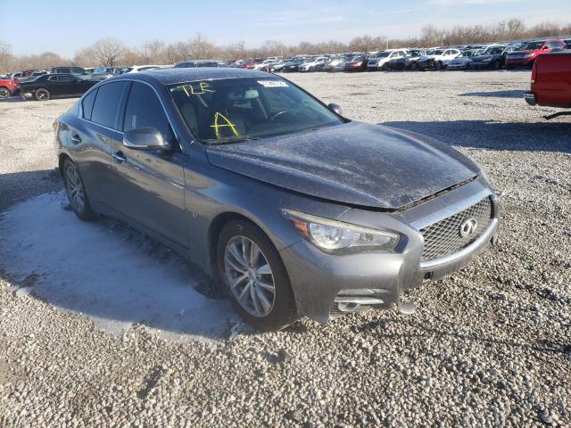 Infiniti Q50 base (2015)