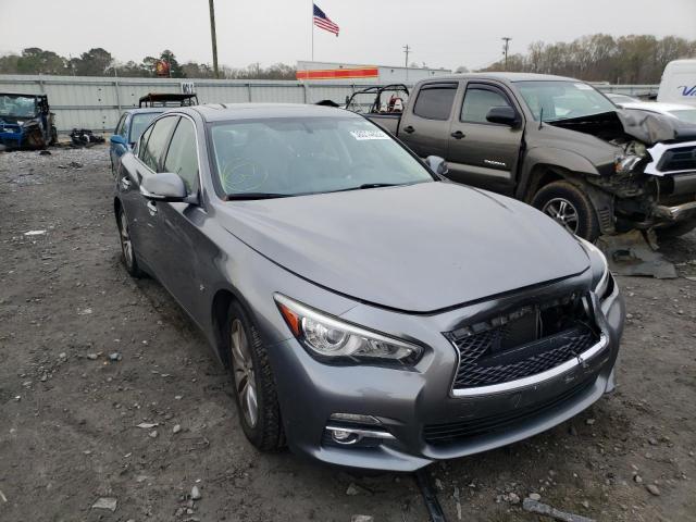Infiniti Q50 base (2015)