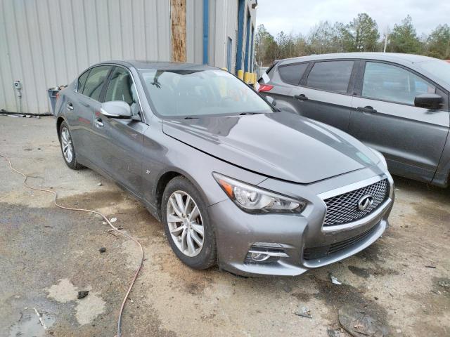 Infiniti Q50 base (2015)