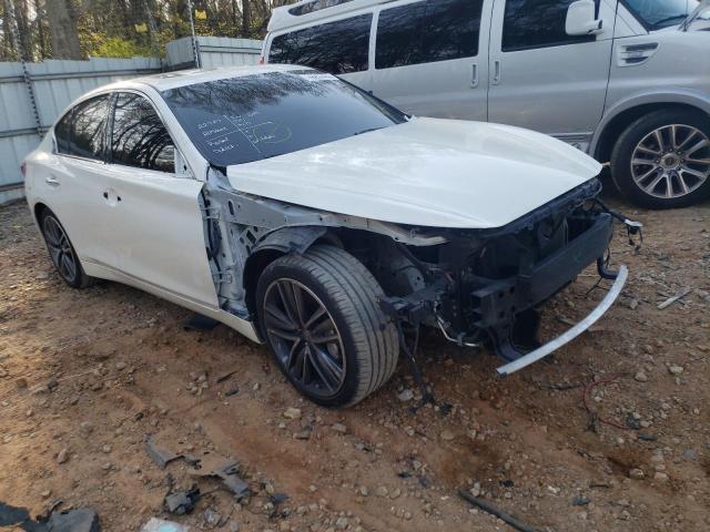 Infiniti Q50 base (2015)