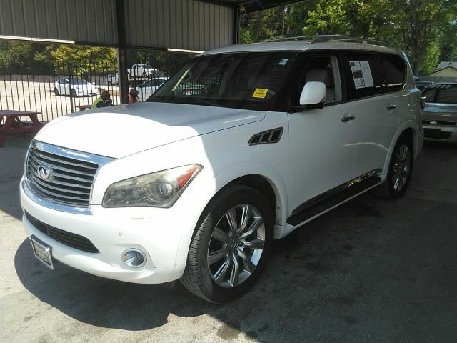 Infiniti Qx56 (2011)