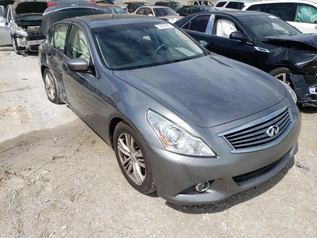 Infiniti G25 base (2012)