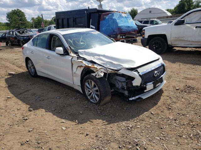 Infiniti Q50 base (2015)