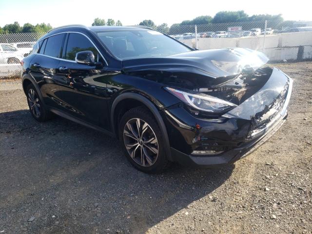 Infiniti Qx30 base (2018)