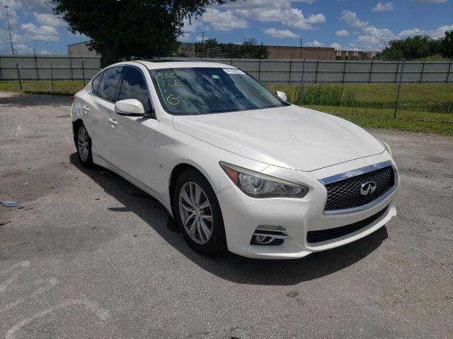 Infiniti Q50 base (2014)