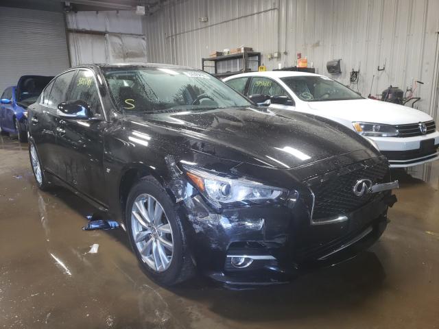 Infiniti Q50 base (2015)