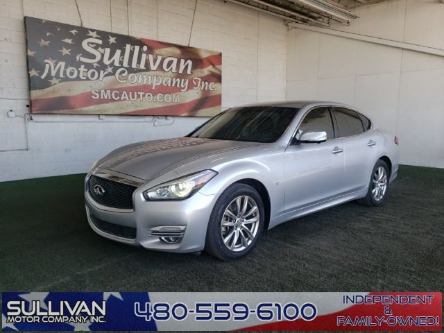 Infiniti Q70 (2018)