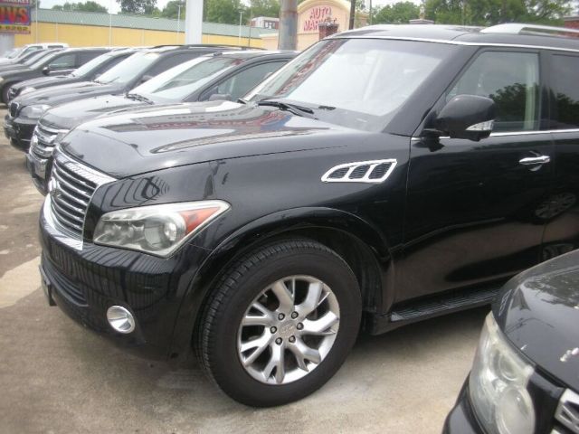 Infiniti Qx56 (2012)