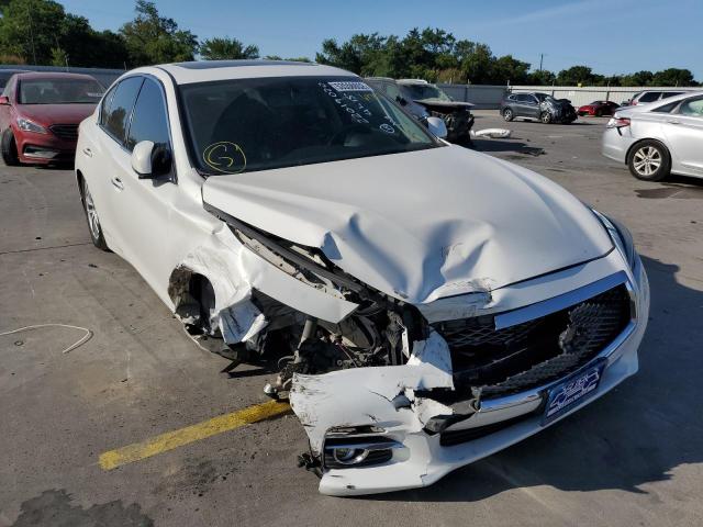 Infiniti Q50 base (2014)